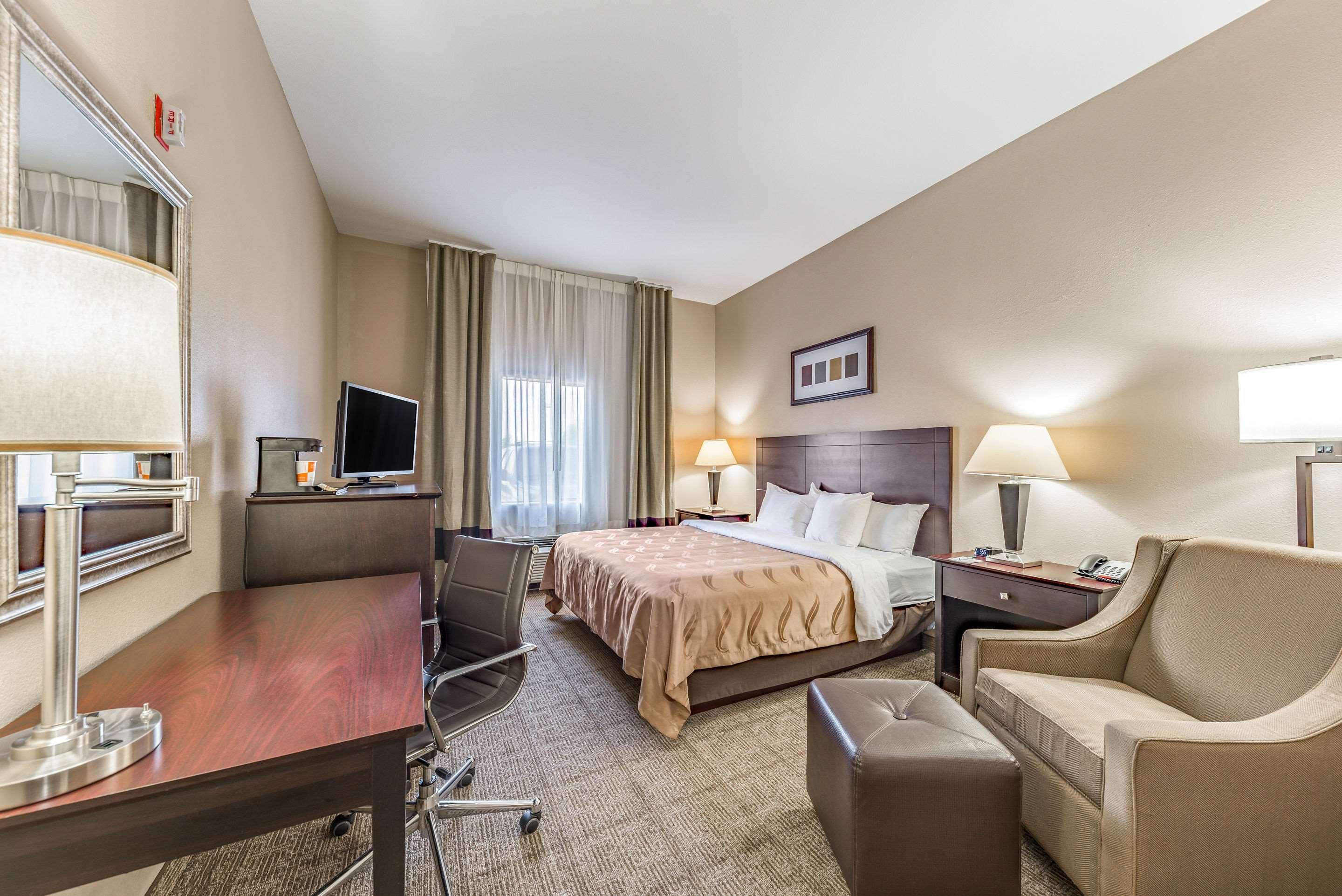 Quality Inn West Plano - Dallas Экстерьер фото